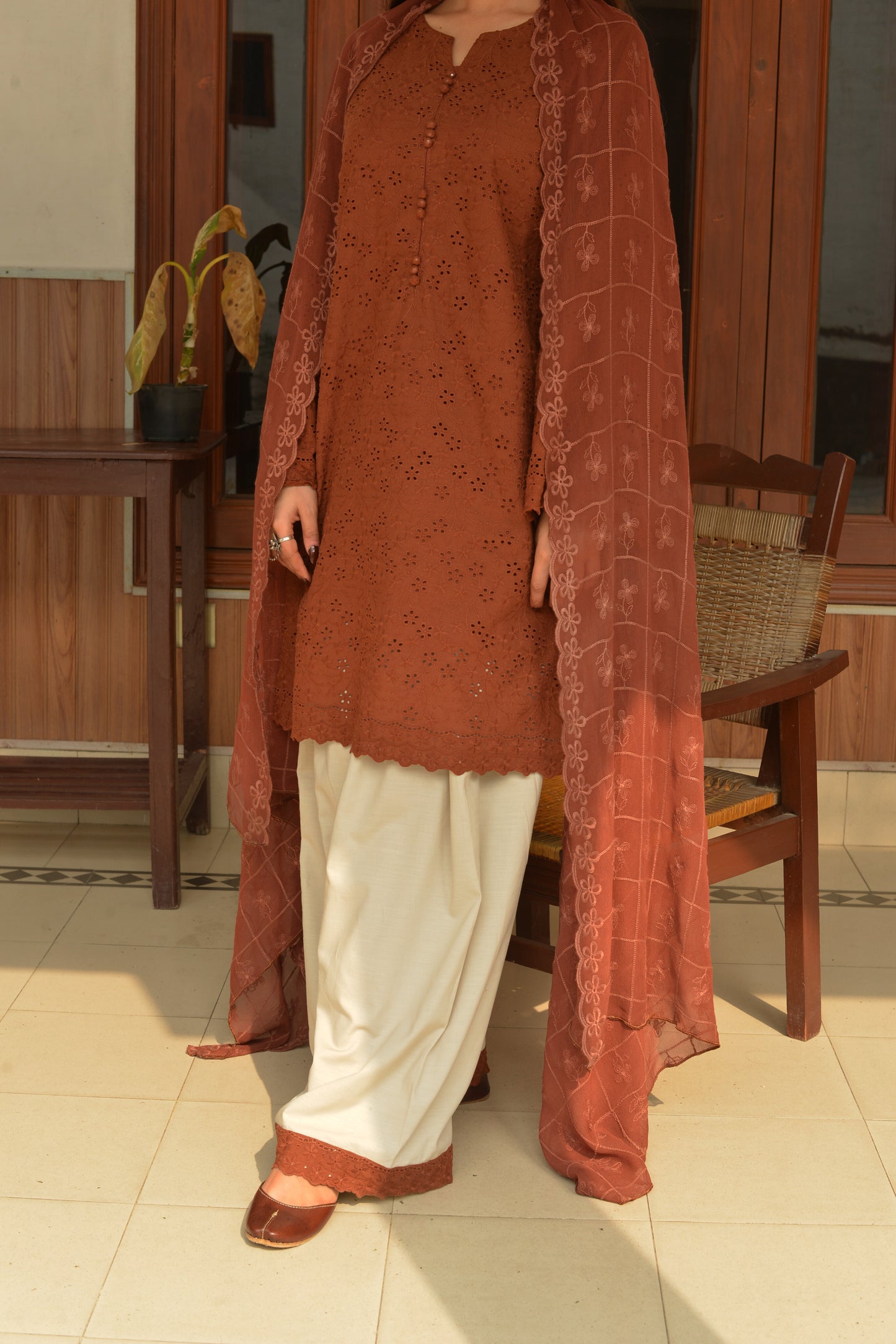 SURMAI CHIKENKARI SET-2PC